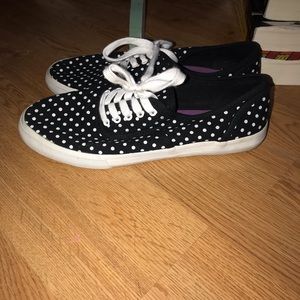 Women’s Sneakers — Polka Dot